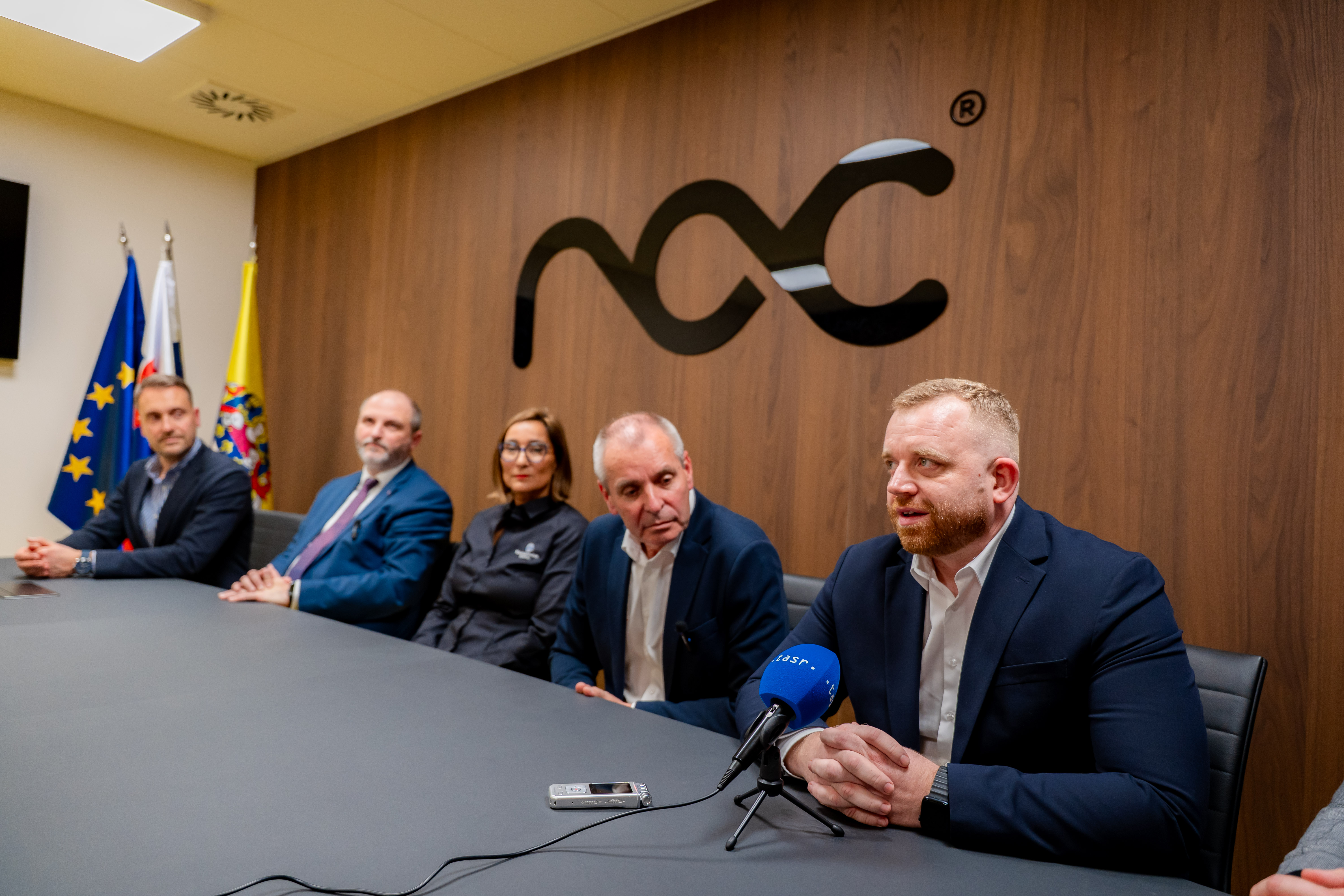 Slavnostne otvorenie Majstrovstiev Slovenskej republiky v plavani-68